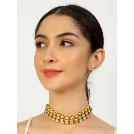 Elegant Oval Kundan Choker Necklace Set